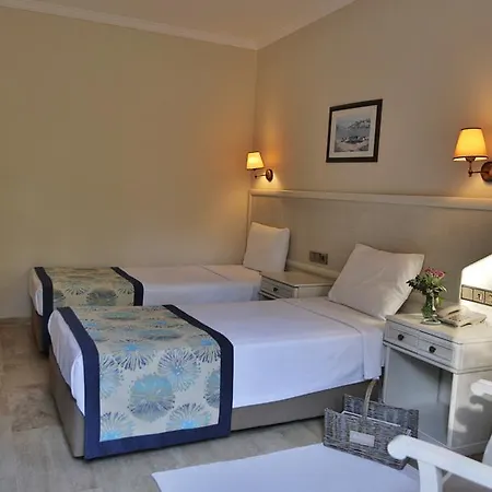 Torbahan Boutique & Club Hotel 3*