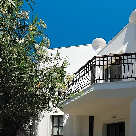 Ξενοδοχείο Torbahan 3*